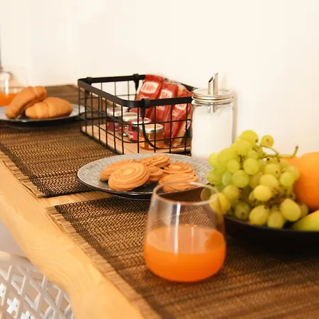 Petite Batsi Apartment