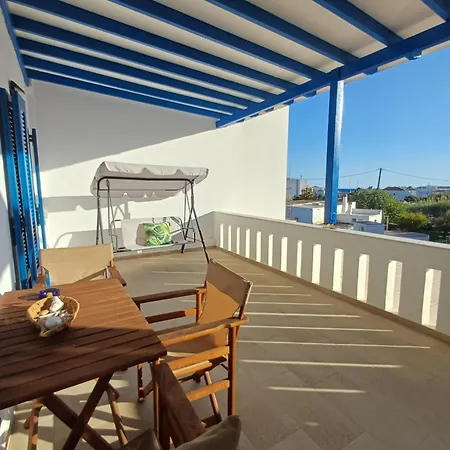 Petite Apartment Batsi (Andros)
